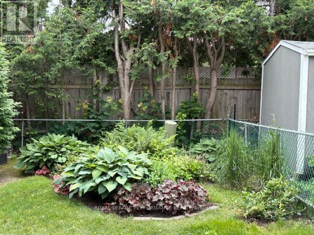 2166 Bickerton Avenue, Ottawa, Ontario  K1J 6Y3 - Photo 40 - X13050488