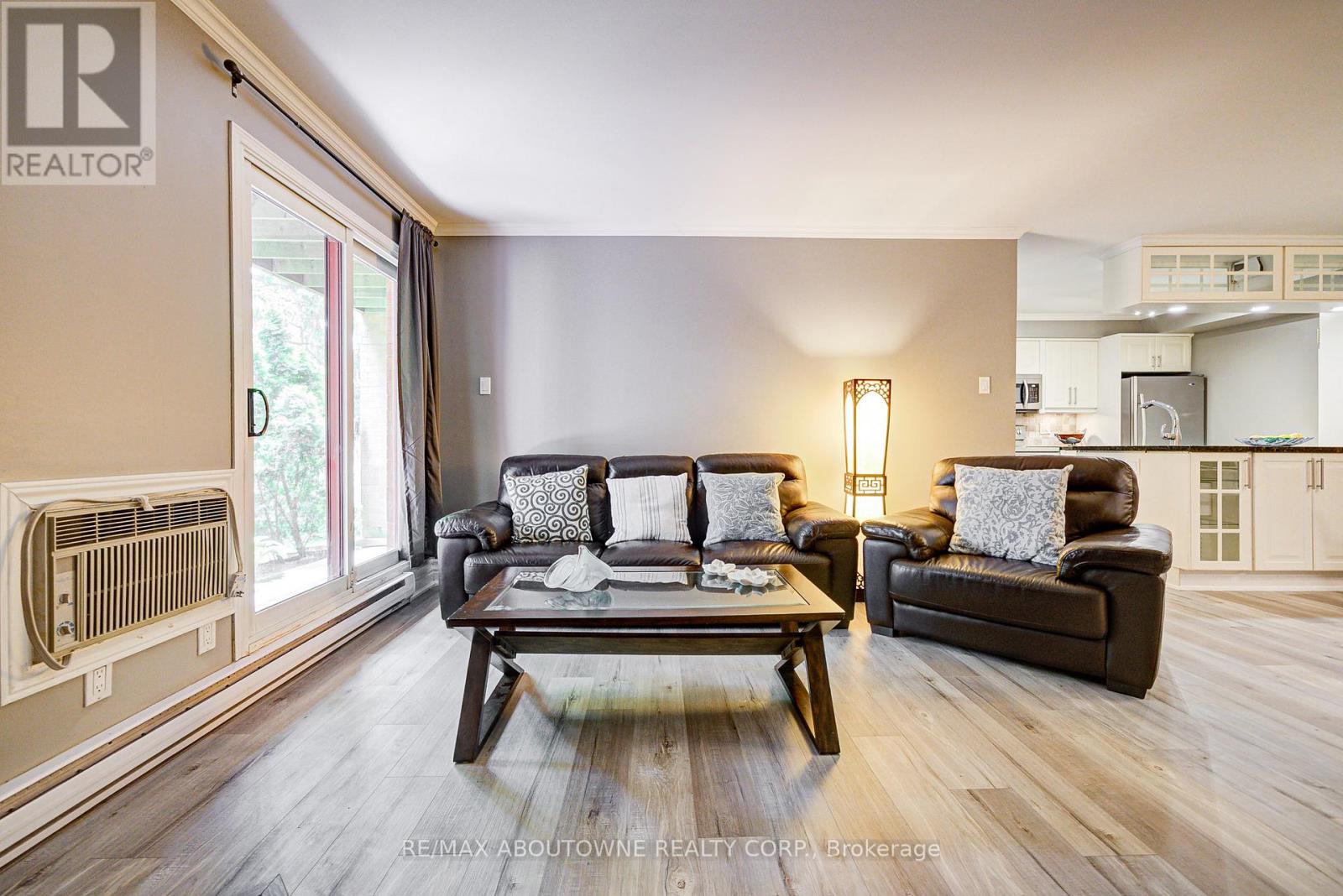 1514 - 1482 Pilgrims Way, Oakville, Ontario  L6M 3G7 - Photo 24 - W13472478