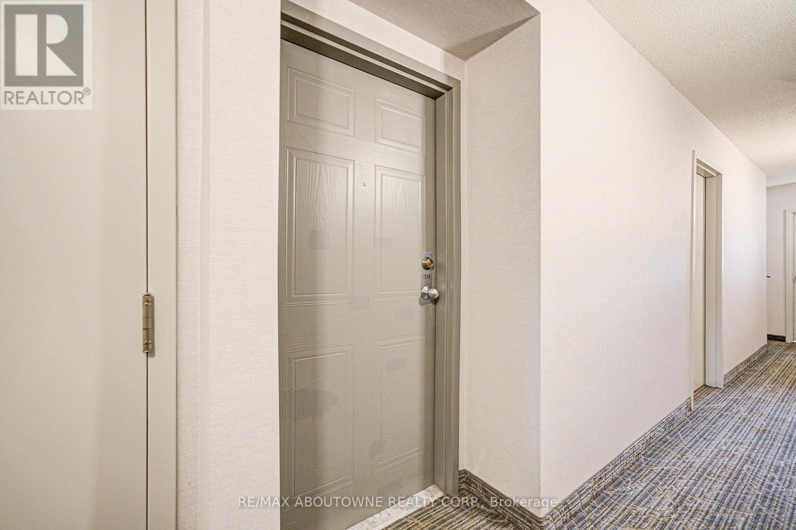 1514 - 1482 Pilgrims Way, Oakville, Ontario  L6M 3G7 - Photo 5 - W13472478