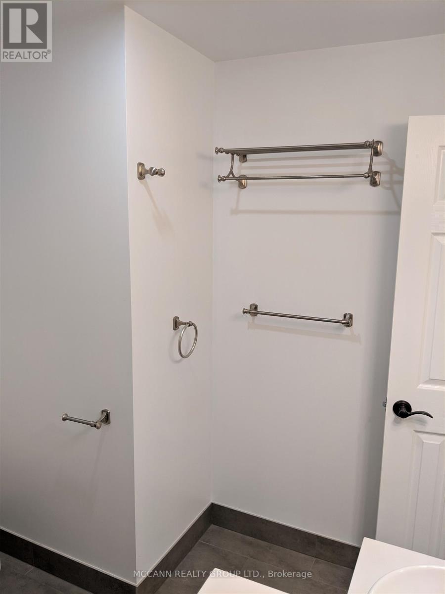 Unit 3 - 93 Dunn Avenue, Toronto, Ontario  M6K 2R8 - Photo 13 - W13472480