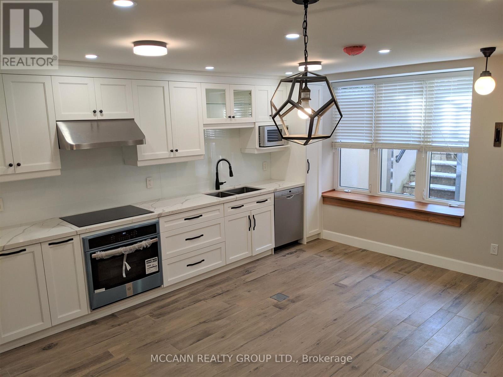 Unit 3 - 93 Dunn Avenue, Toronto, Ontario  M6K 2R8 - Photo 2 - W13472480
