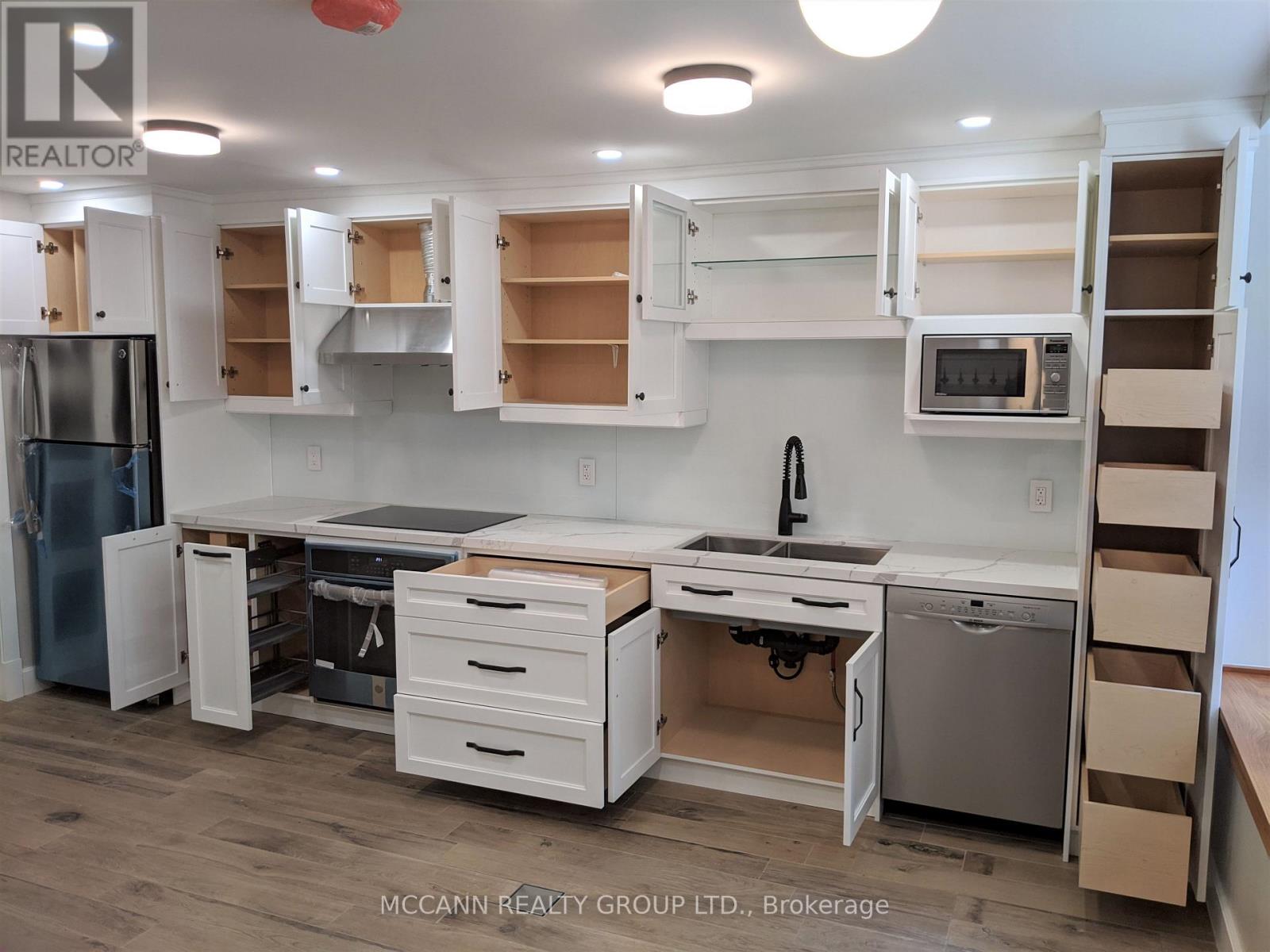 Unit 3 - 93 Dunn Avenue, Toronto, Ontario  M6K 2R8 - Photo 6 - W13472480