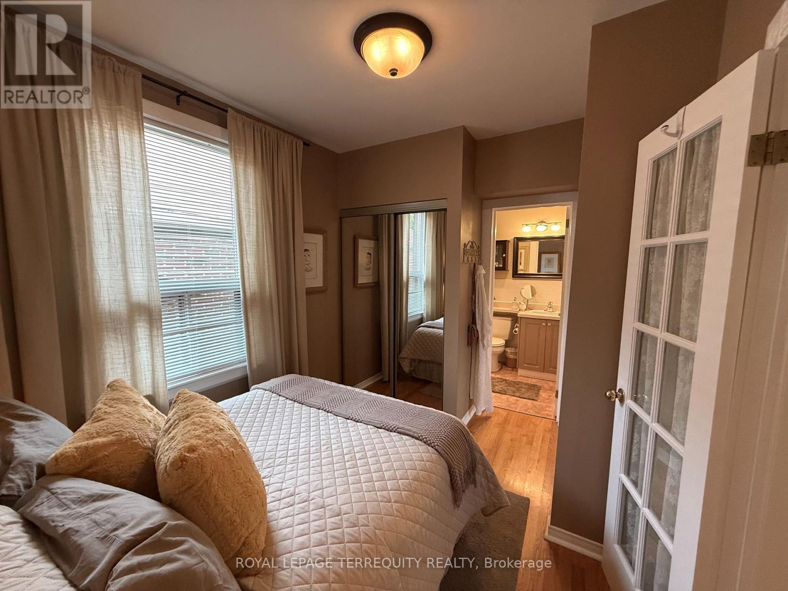 92 Eileen Avenue, Toronto, Ontario  M6N 1V4 - Photo 8 - W13449598