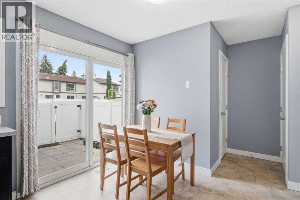237 Deerpoint Lane SE, Calgary, Alberta  T2J 6M6 - Photo 13 - A2320995