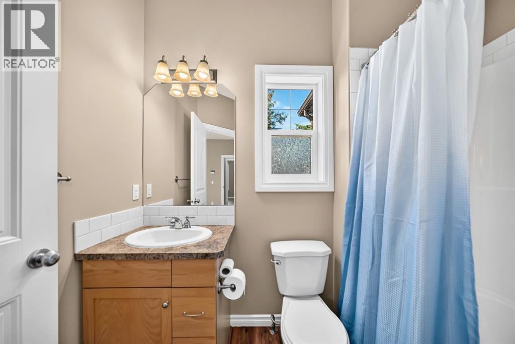113, 100 Coopers Common SW, Airdrie, Alberta  T4B 3C7 - Photo 16 - A2322504
