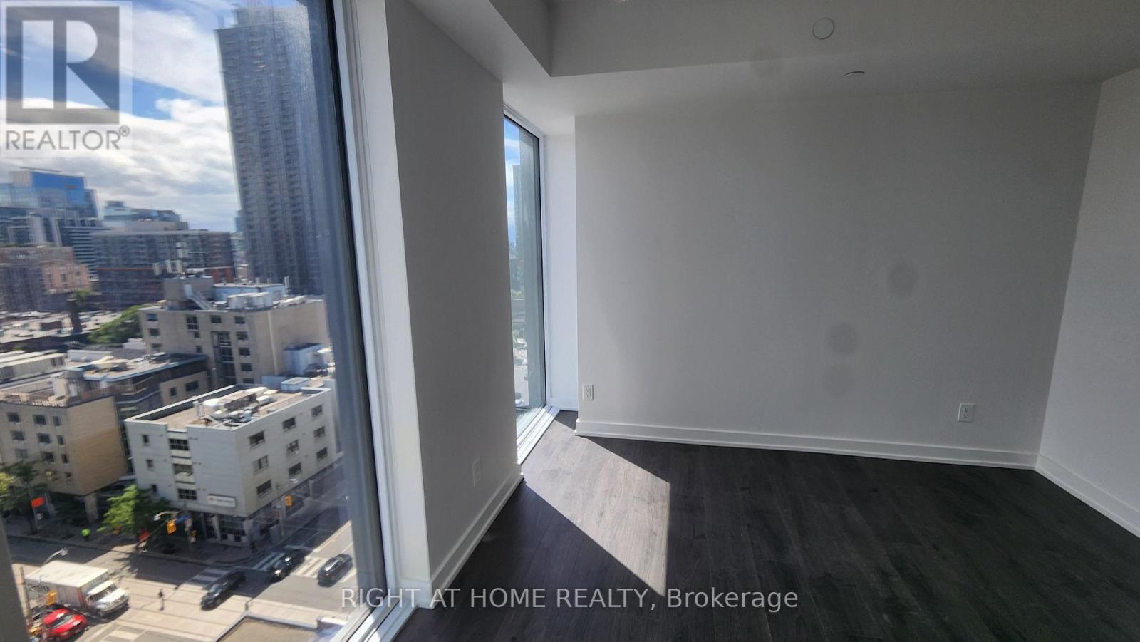 1503 - 100 Queen Street E, Toronto, Ontario  M5C 0B5 - Photo 13 - C13472500