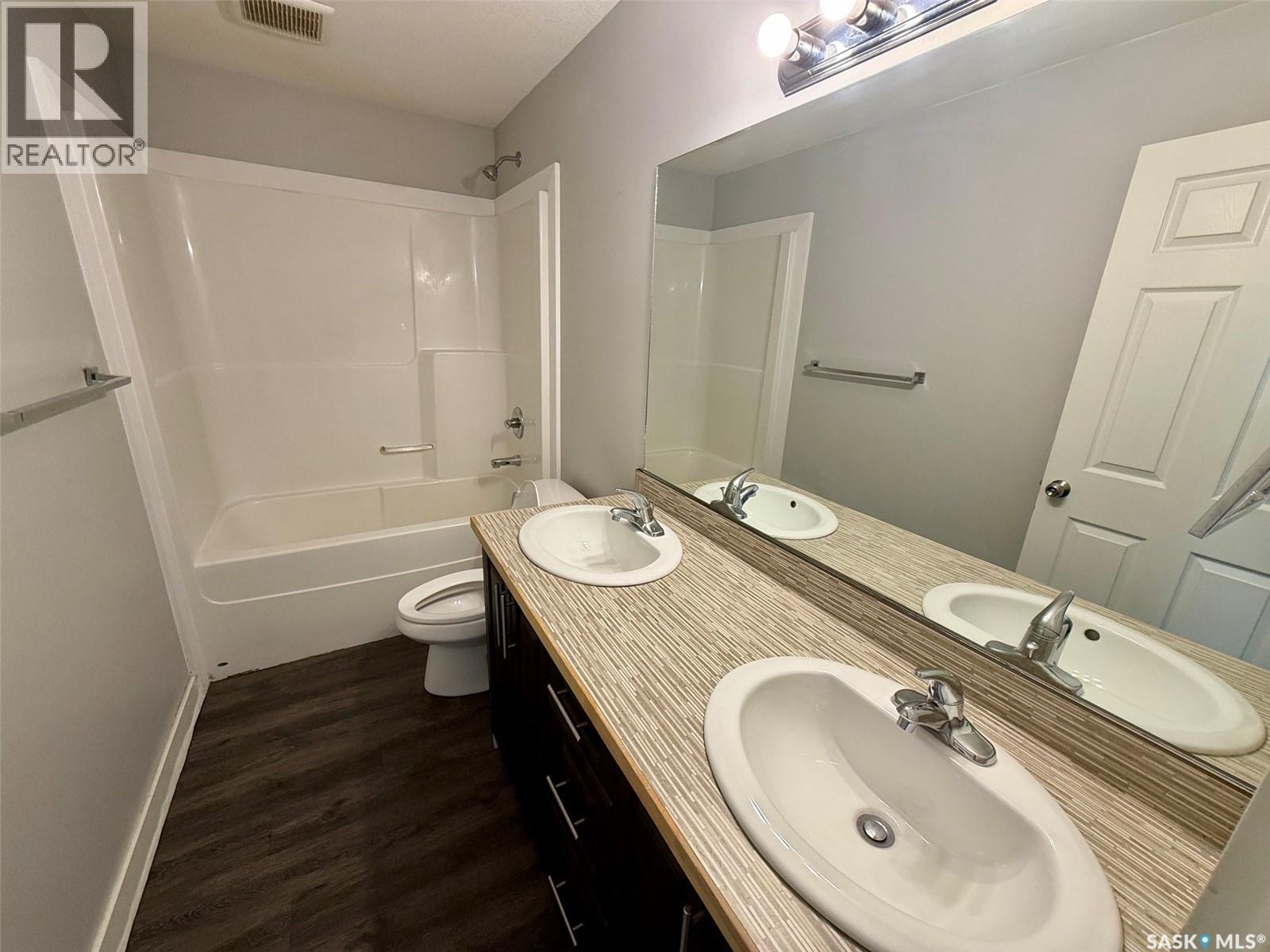 2264 Montreal Street, Regina, Saskatchewan  S4P 1L6 - Photo 7 - SK029591