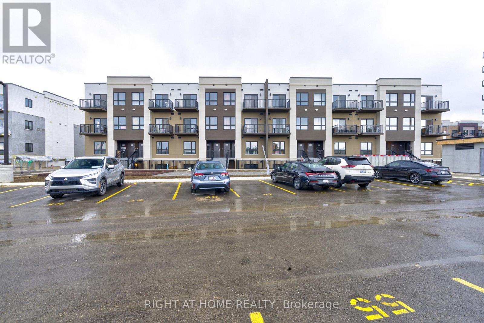 373(Q23) - 25 PALACE STREET, Kitchener, Ontario