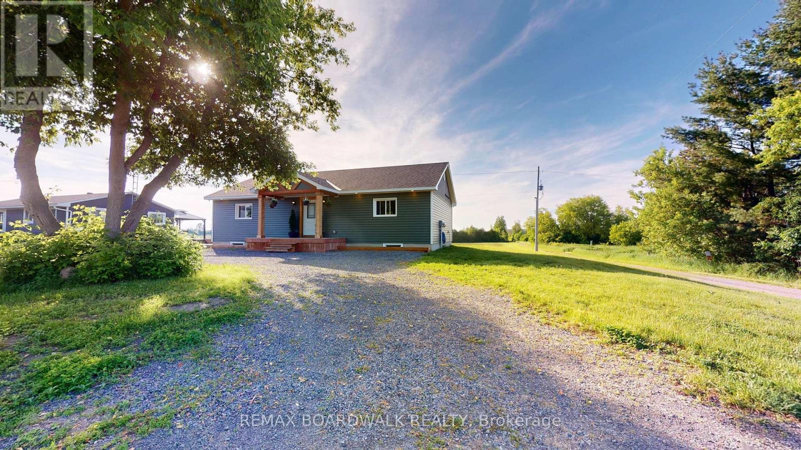 1300 Brouseville Road, Edwardsburgh/cardinal, Ontario  K0E 1X0 - Photo 2 - X13472508