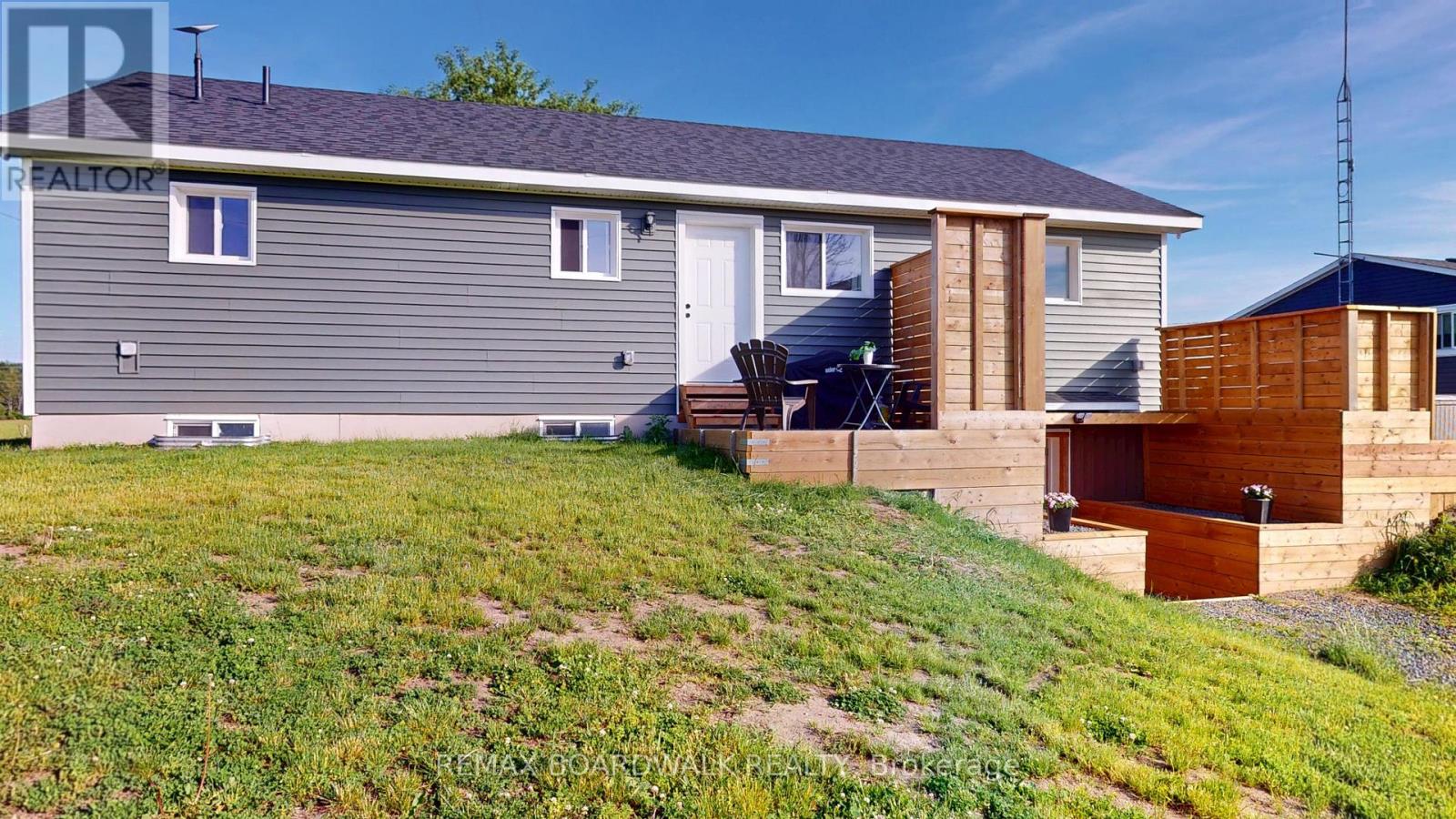 1300 Brouseville Road, Edwardsburgh/cardinal, Ontario  K0E 1X0 - Photo 3 - X13472508