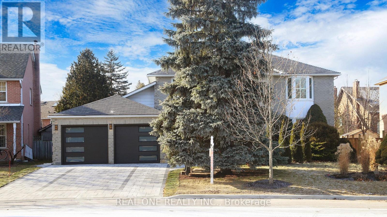 99 Aitken Circle, Markham, Ontario  L3R 7L5 - Photo 2 - N13472512