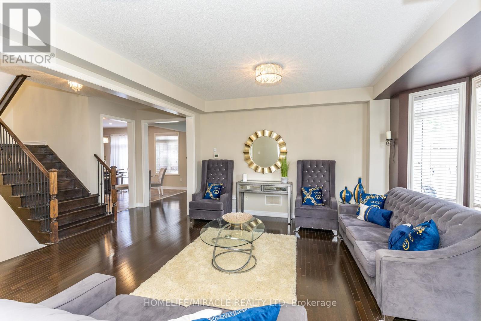 180 Bonnie Braes Drive, Brampton, Ontario  L6Y 5Y7 - Photo 10 - W13461320