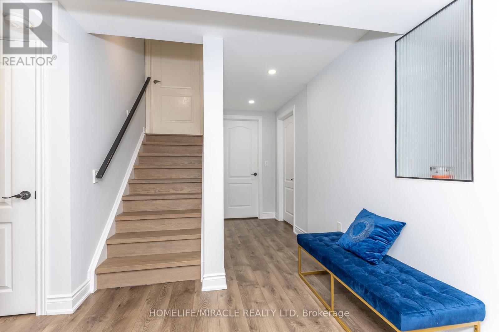 180 Bonnie Braes Drive, Brampton, Ontario  L6Y 5Y7 - Photo 35 - W13461320