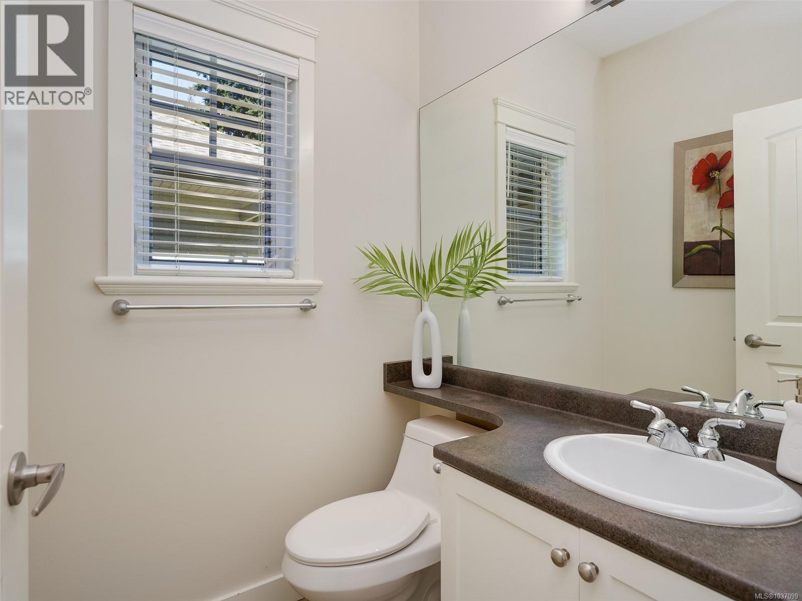 566 Caselton Pl, Saanich, British Columbia  V8Z 7Y5 - Photo 15 - 1037099
