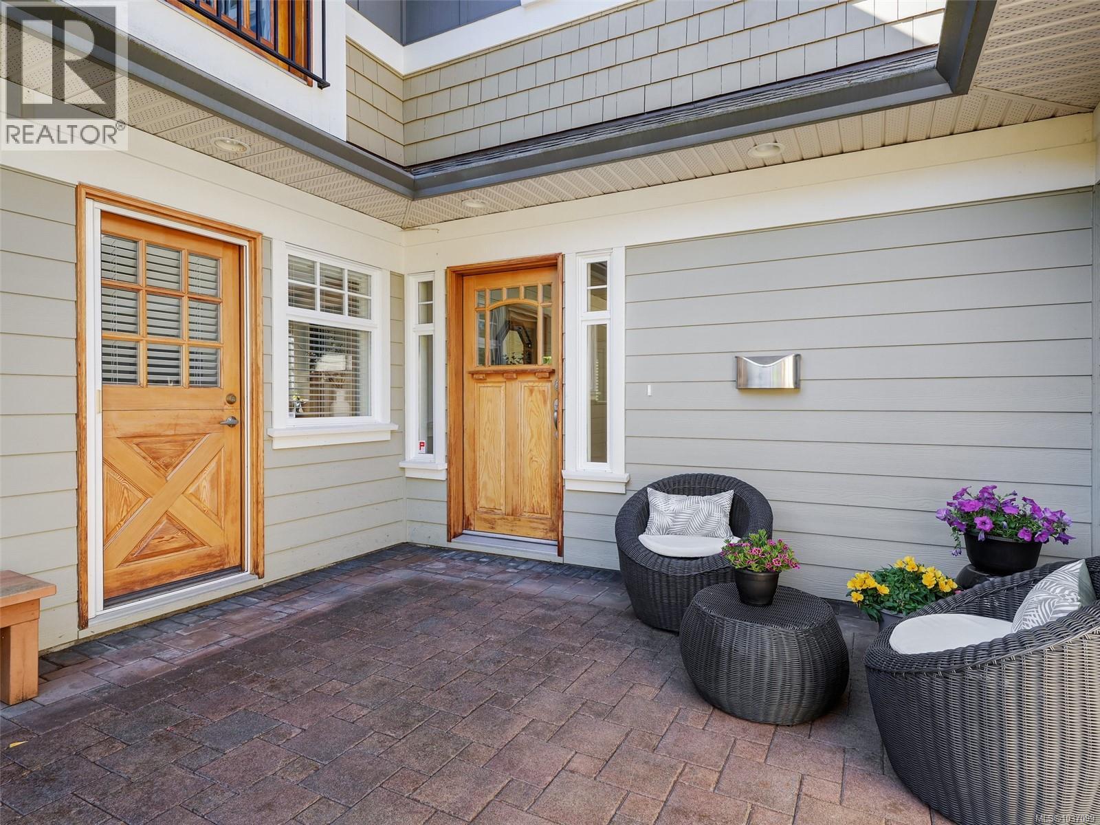 566 Caselton Pl, Saanich, British Columbia  V8Z 7Y5 - Photo 36 - 1037099