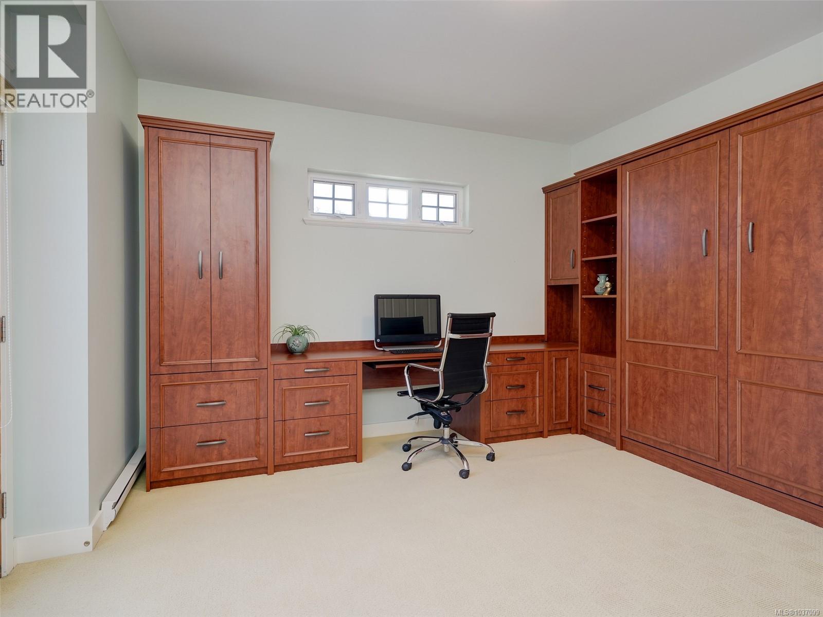 566 Caselton Pl, Saanich, British Columbia  V8Z 7Y5 - Photo 24 - 1037099