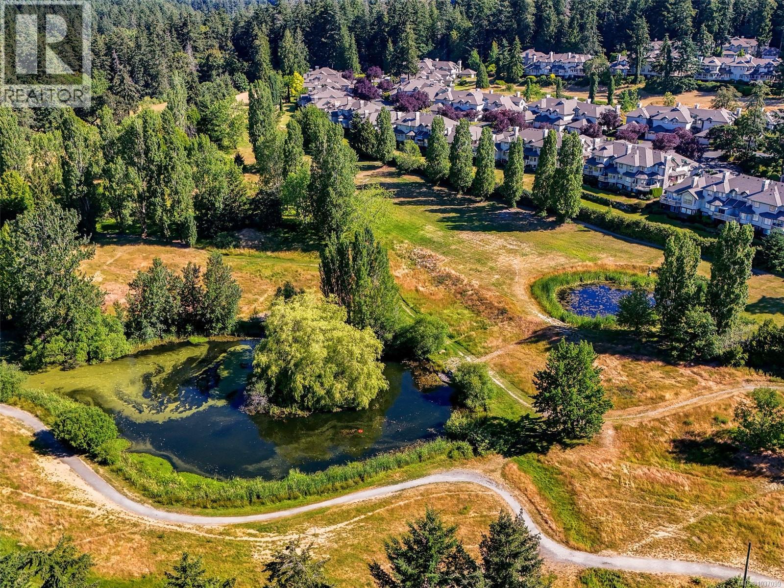 566 Caselton Pl, Saanich, British Columbia  V8Z 7Y5 - Photo 44 - 1037099