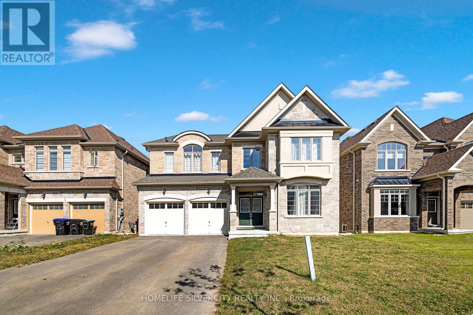 2281 LOZENBY STREET, Innisfil, Ontario