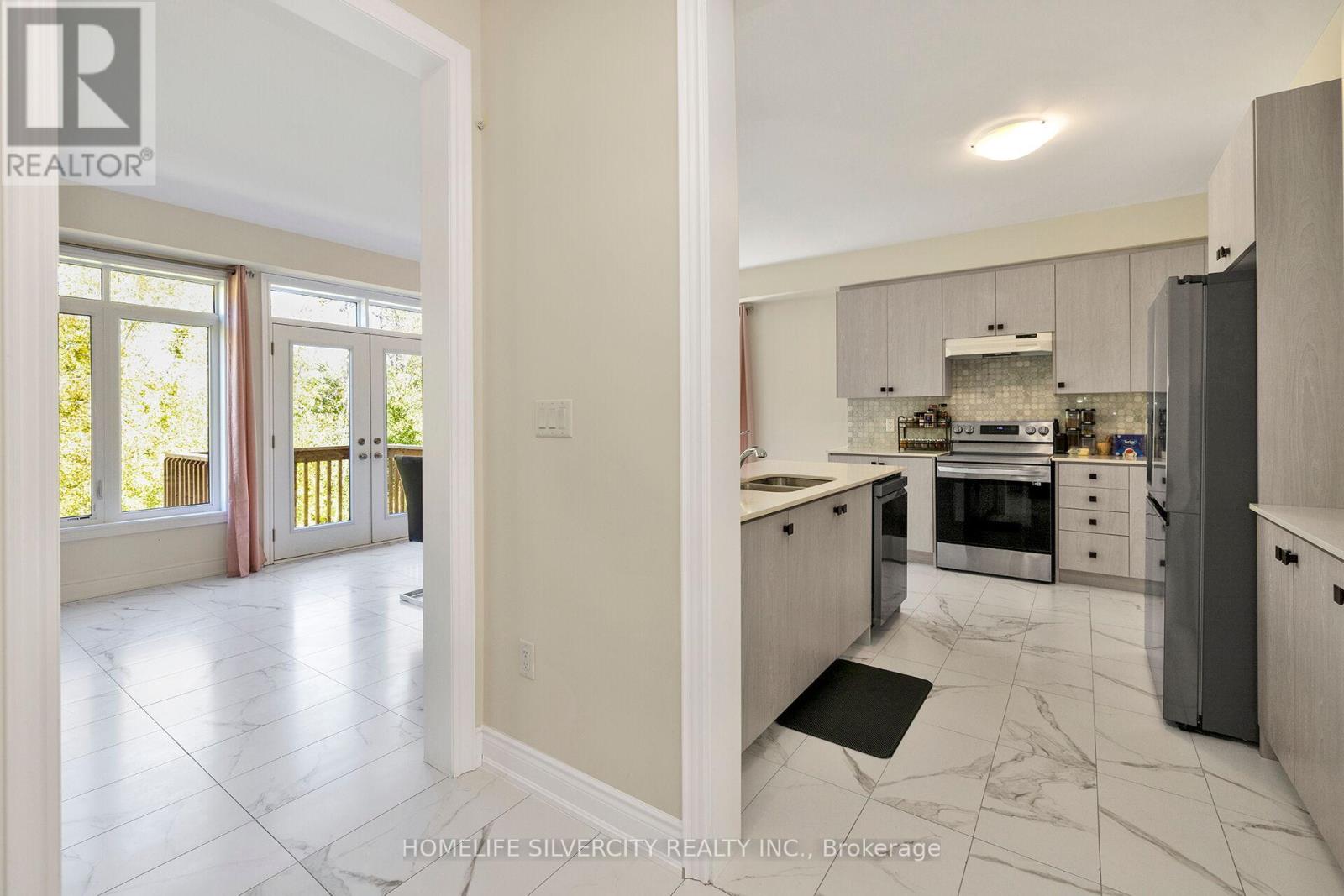 2281 Lozenby Street, Innisfil, Ontario  L9S 0M8 - Photo 9 - N13472528