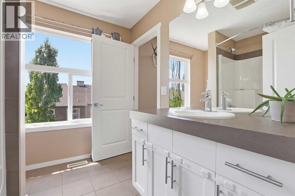 184 Chapalina Square SE, Calgary, Alberta  T2X 0L5 - Photo 30 - A2319504