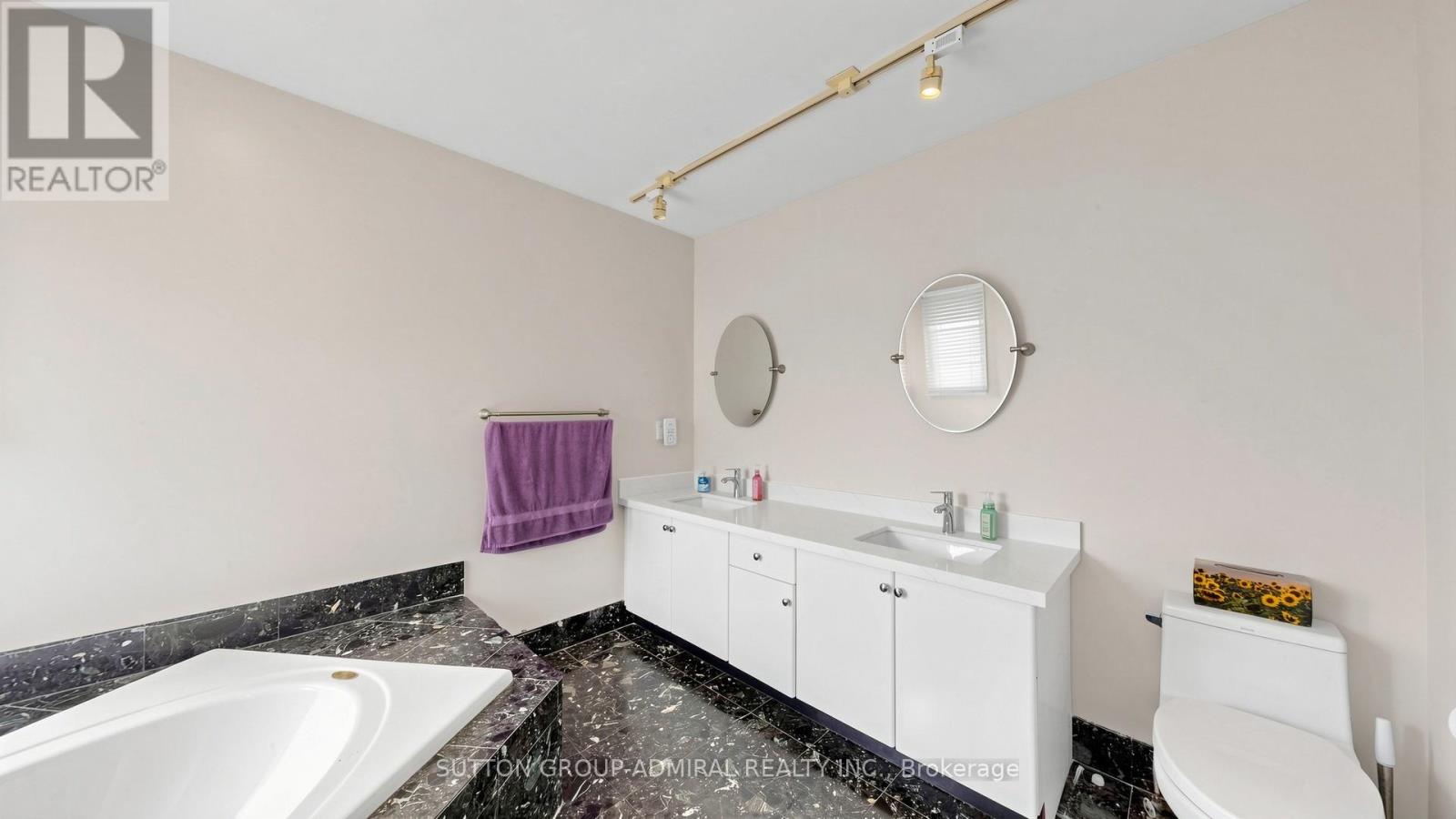 119 Mountbatten Road, Vaughan, Ontario  L4J 7W6 - Photo 19 - N13472418