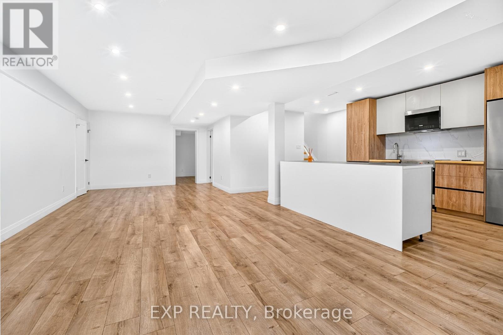 39 Treadgold Crescent, Toronto, Ontario  M3A 1X1 - Photo 17 - C13472548