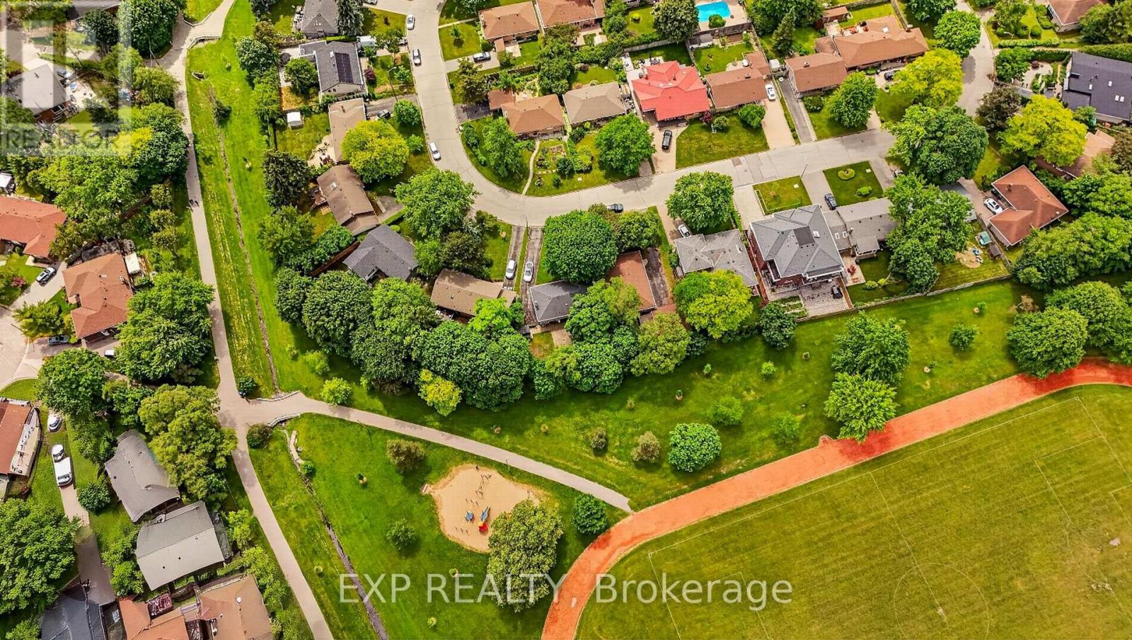 39 Treadgold Crescent, Toronto, Ontario  M3A 1X1 - Photo 27 - C13472548