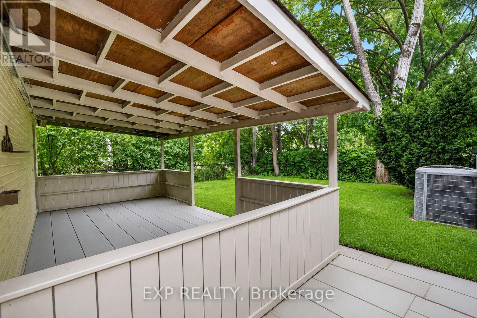 39 Treadgold Crescent, Toronto, Ontario  M3A 1X1 - Photo 31 - C13472548