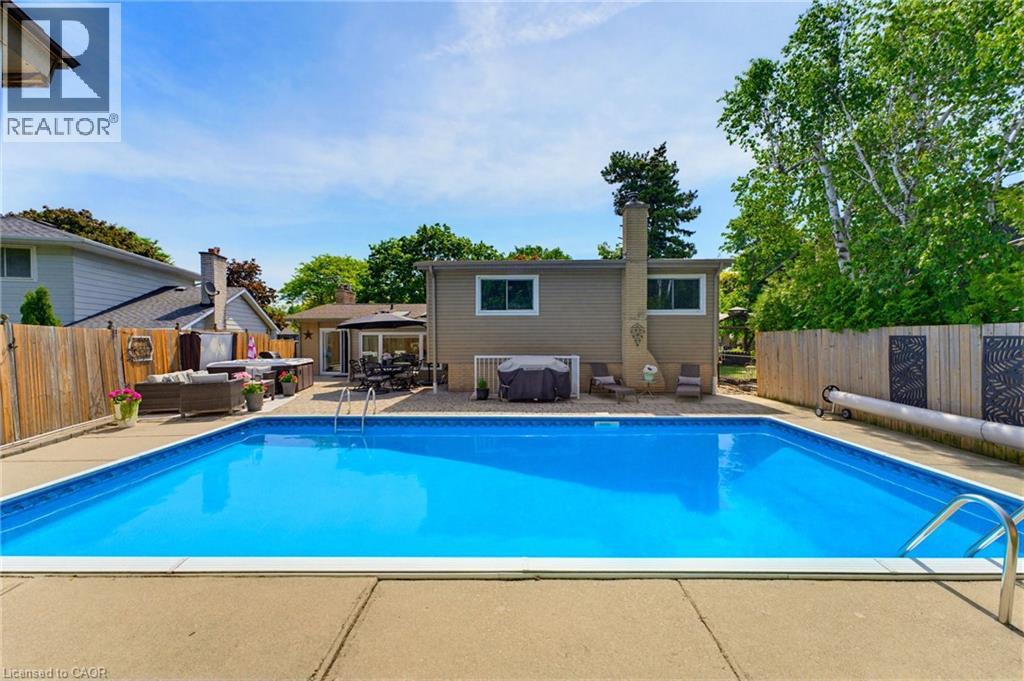 2063 Cavendish Drive, Burlington, Ontario  L7P 1Y9 - Photo 40 - 40832461