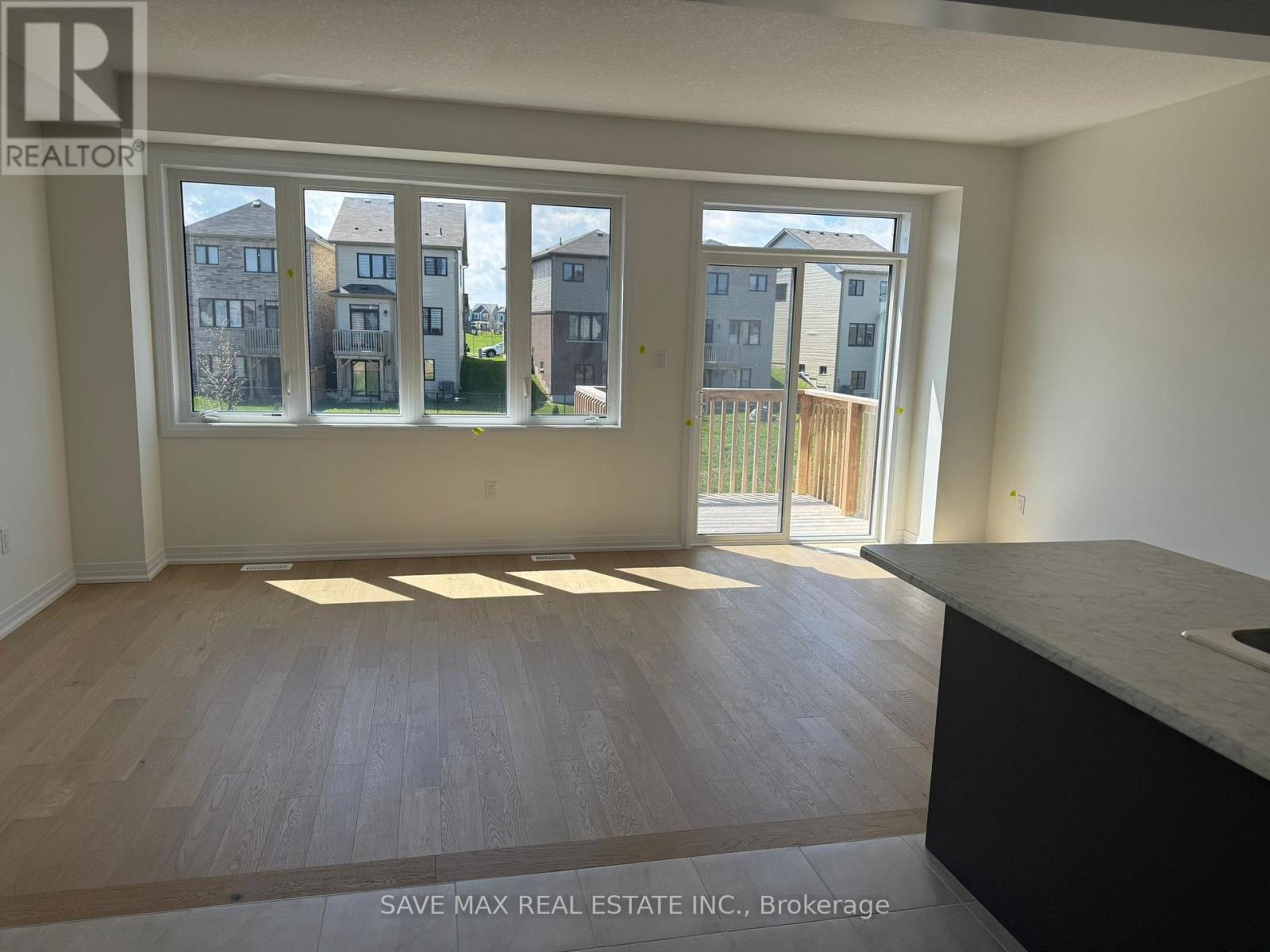 265 Velvet Way, Thorold, Ontario  L2V 0N9 - Photo 4 - X13472534