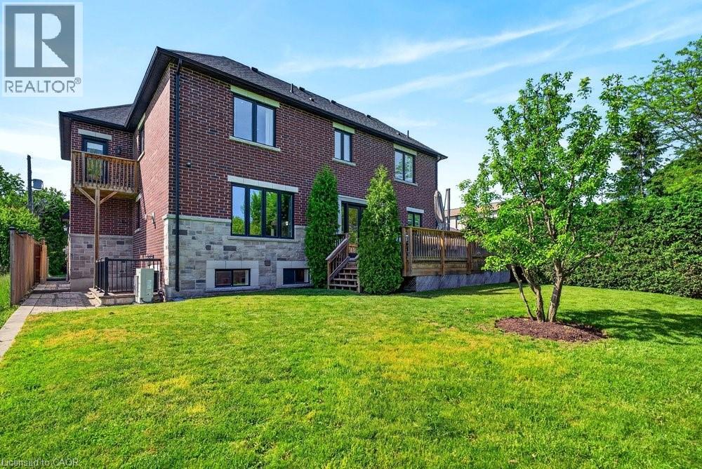 2470 Applewood Drive, Oakville, Ontario  L6L 1V9 - Photo 41 - 40836553