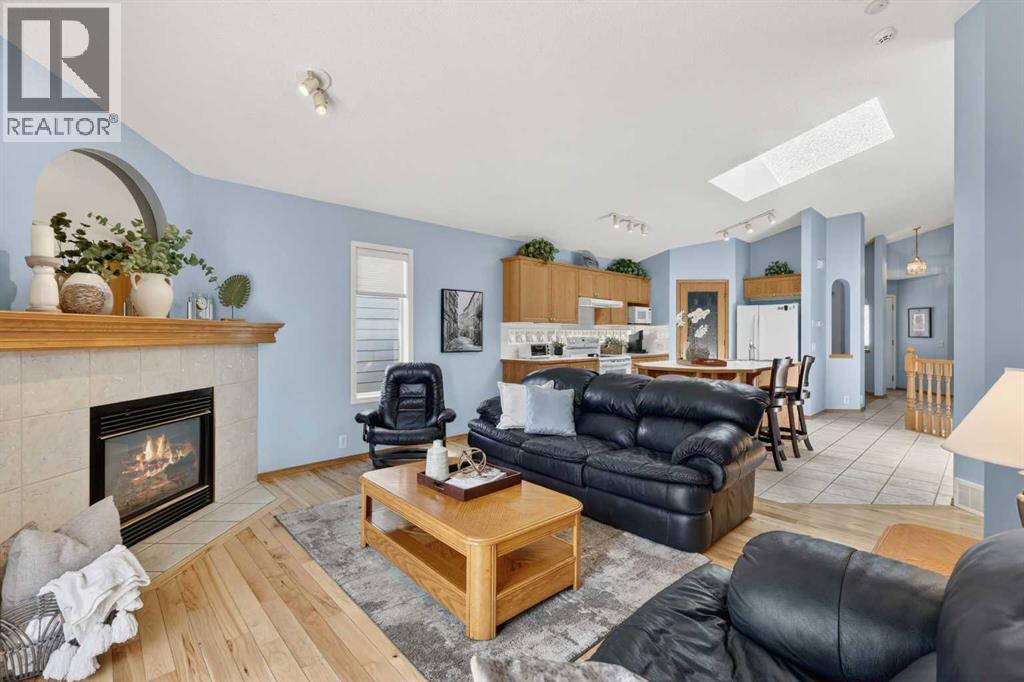 86 Chapalina Way SE, Calgary, Alberta  T2X 3P4 - Photo 16 - A2310389