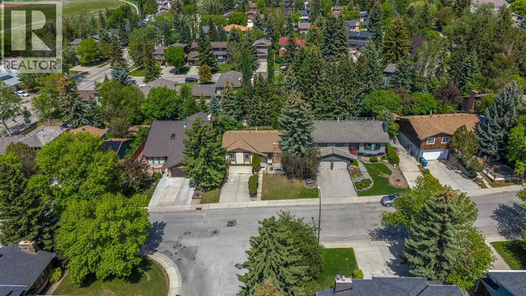 4115 Edgemont Hill NW, Calgary, Alberta  T3A 2L3 - Photo 42 - A2321628
