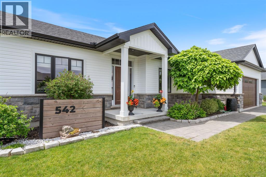 542 Scenic Court, Warwick-Watford photo 5