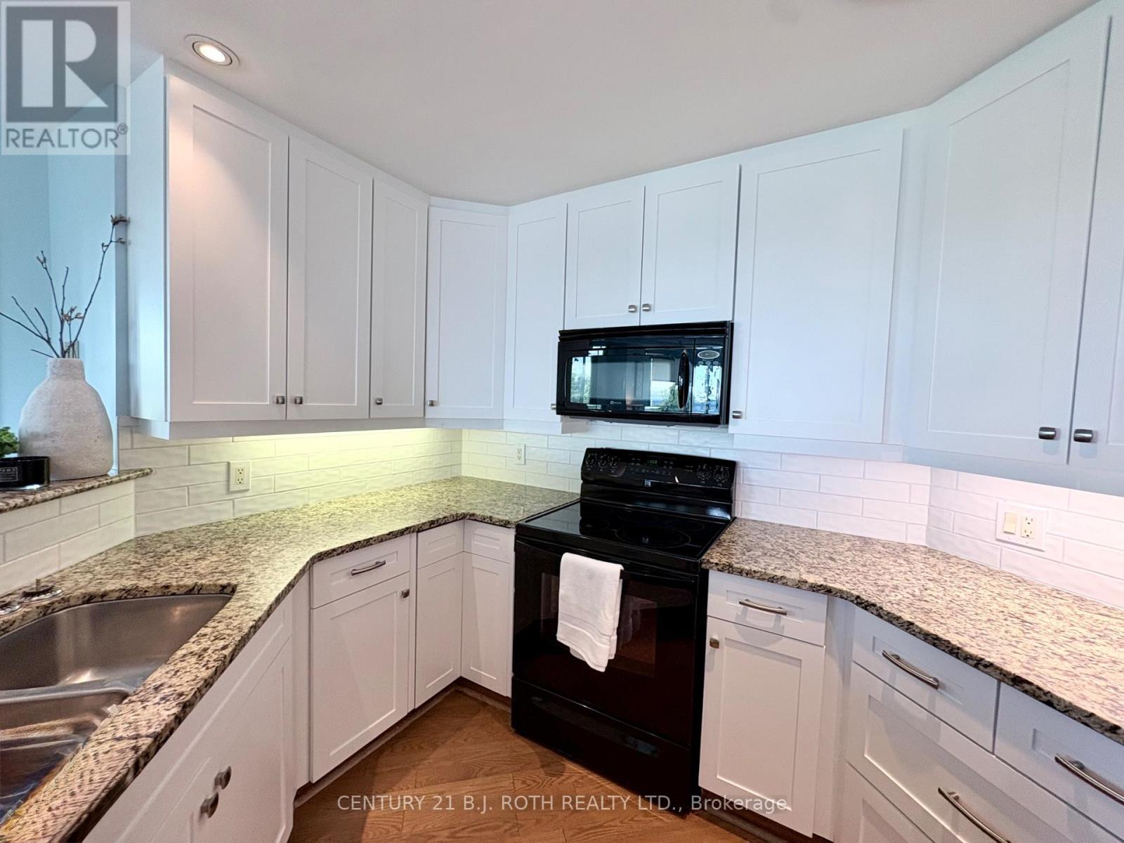 411 - 2 Toronto Street, Barrie, Ontario L4N 9R2 - Photo 11 - S13472542