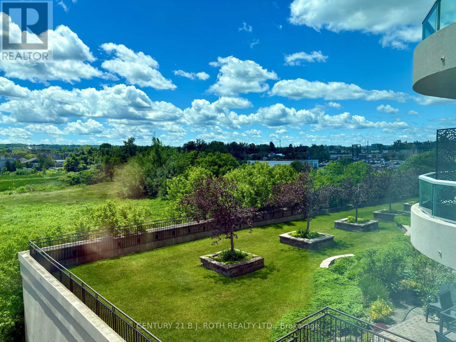 411 - 2 Toronto Street, Barrie, Ontario L4N 9R2 - Photo 24 - S13472542