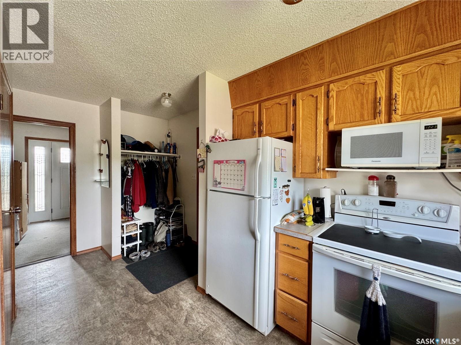 136 Darlington Street E, Yorkton, Saskatchewan  S3N 0E1 - Photo 10 - SK040146