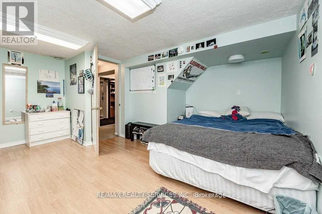 245 Haddon Ave Avenue, Hamilton, Ontario  L8S 1X9 - Photo 10 - X13472600