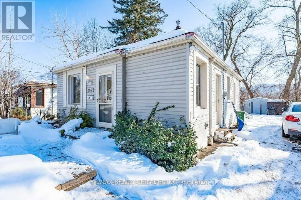 245 Haddon Ave Avenue, Hamilton, Ontario  L8S 1X9 - Photo 2 - X13472600