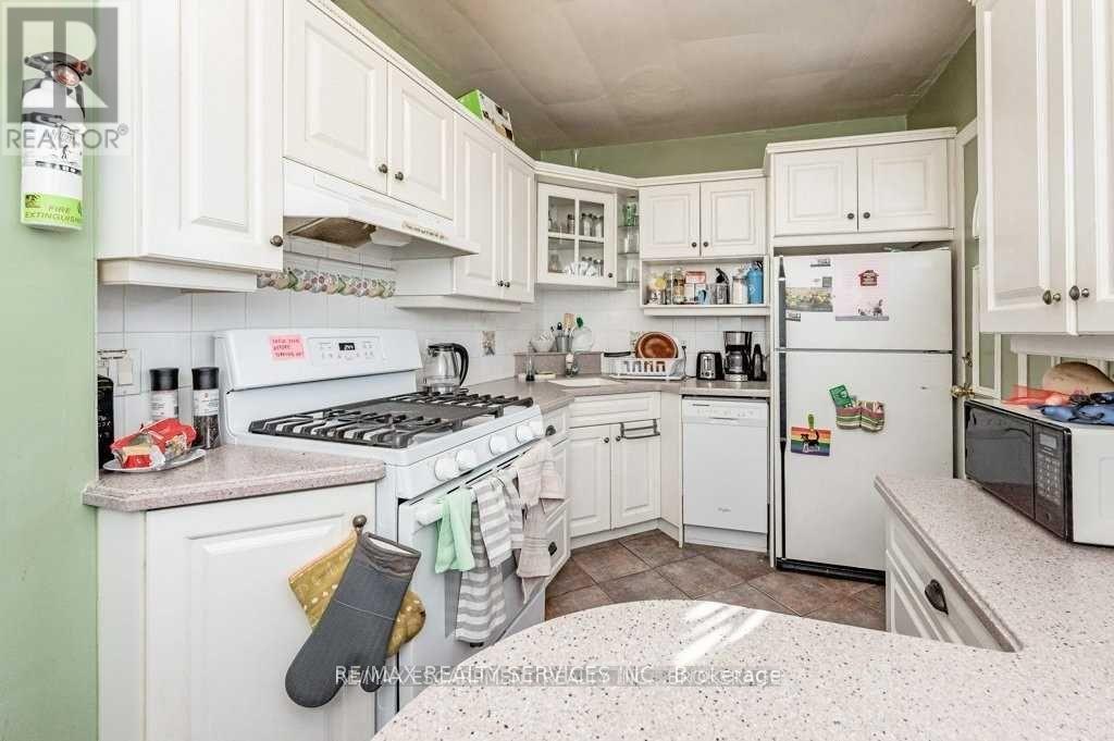 245 Haddon Ave Avenue, Hamilton, Ontario  L8S 1X9 - Photo 4 - X13472600