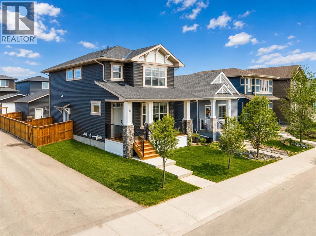 8 Bergamot Street, Okotoks, Alberta  T1S 5R9 - Photo 1 - A2308429