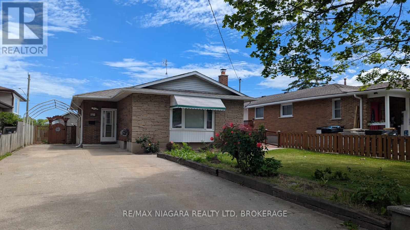 624 BUNTING ROAD, St. Catharines, Ontario