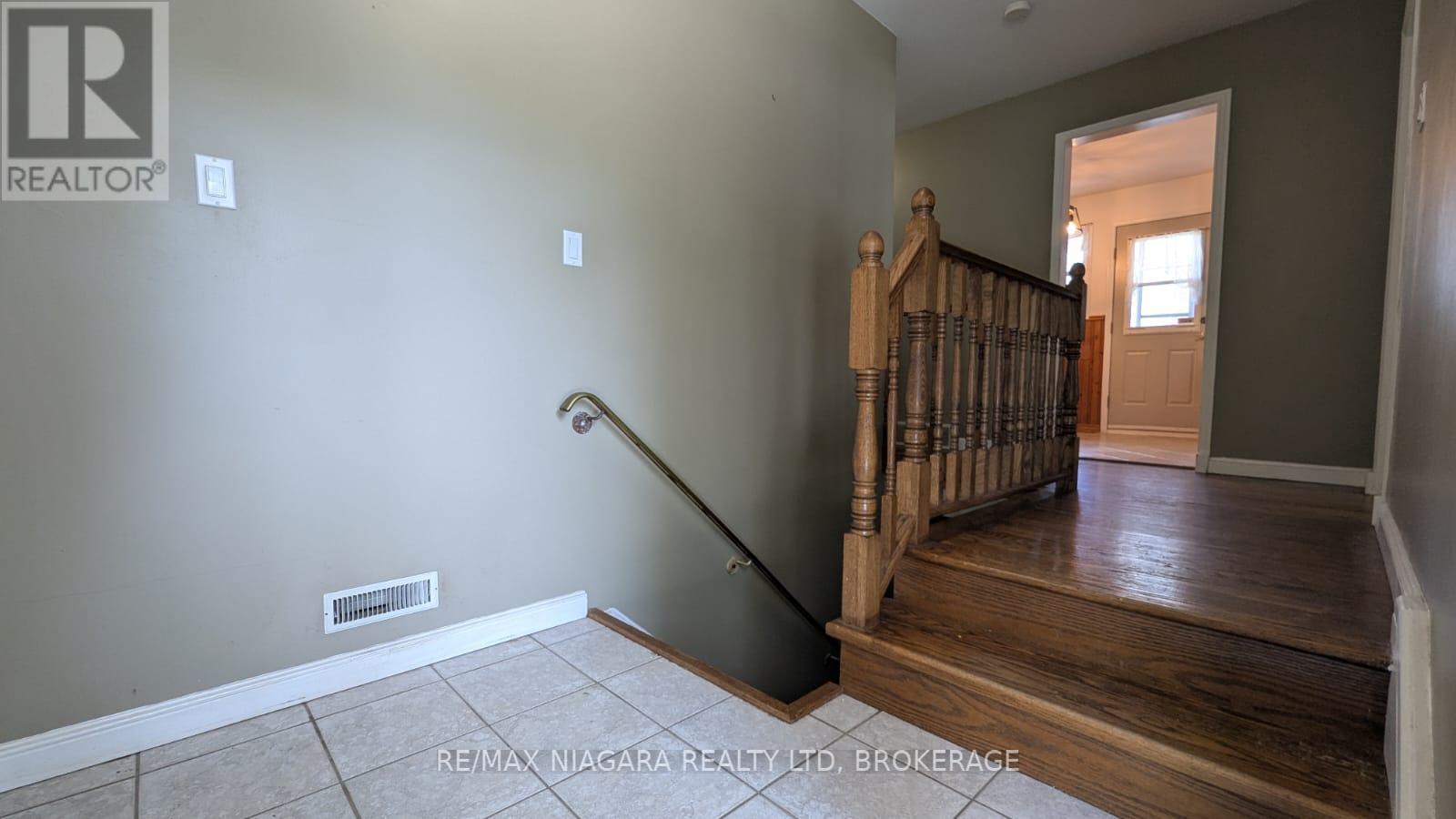 624 Bunting Road, St. Catharines, Ontario  L2M 2Z8 - Photo 2 - X13472610