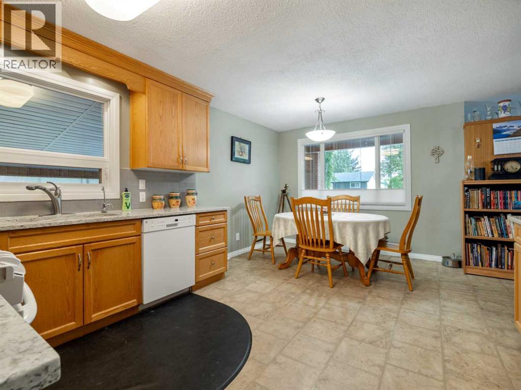 519 28 Street S, Lethbridge, Alberta  T1J 3T1 - Photo 12 - A2316710