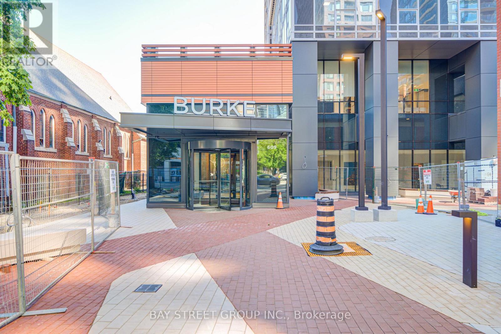 2302 - 609 Sherbourne Street, Toronto, Ontario  M4X 0A4 - Photo 3 - C13472616
