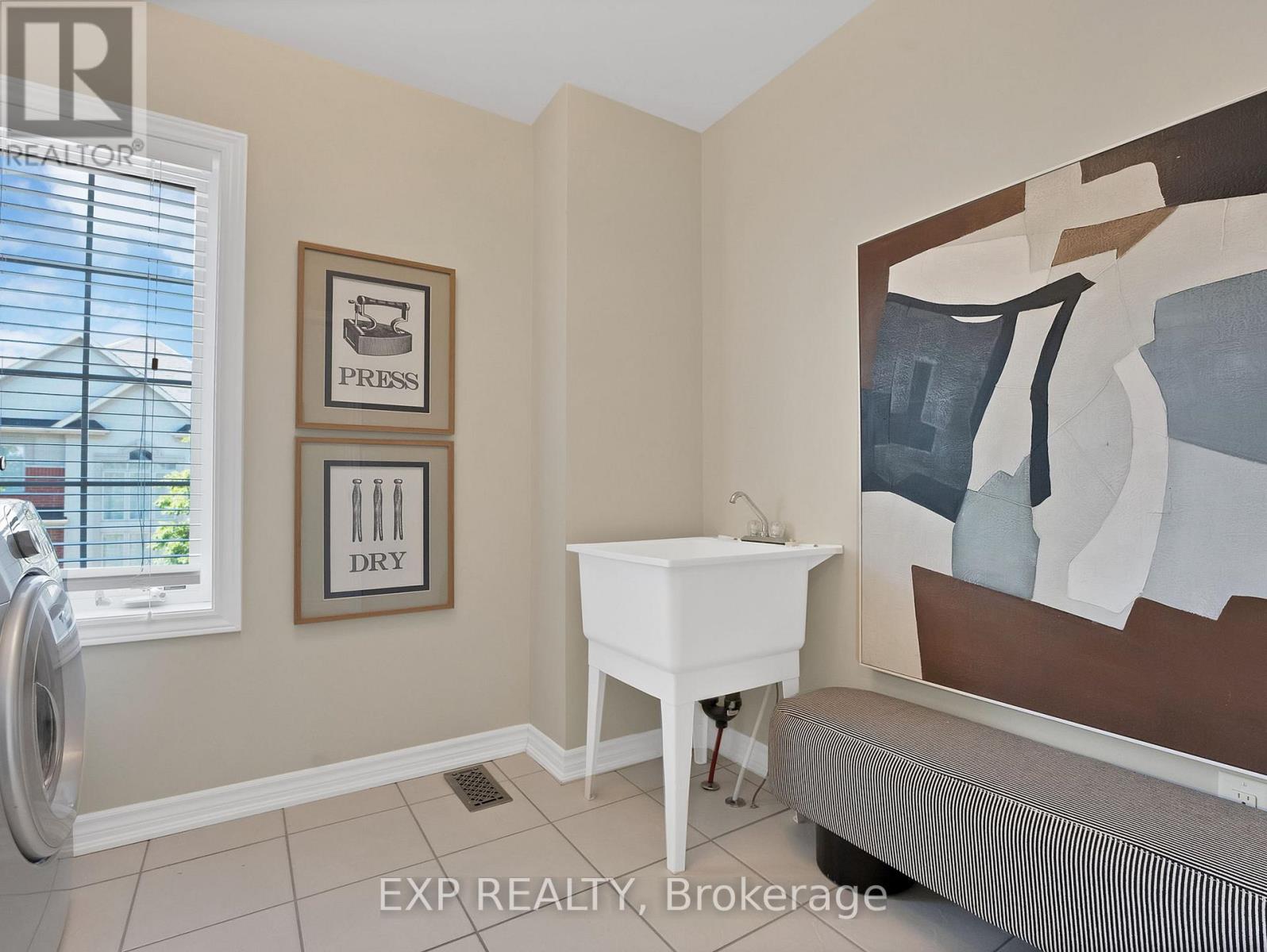 51 Living Crescent, Markham, Ontario L6C 0T6 - Photo 38 - N13472614