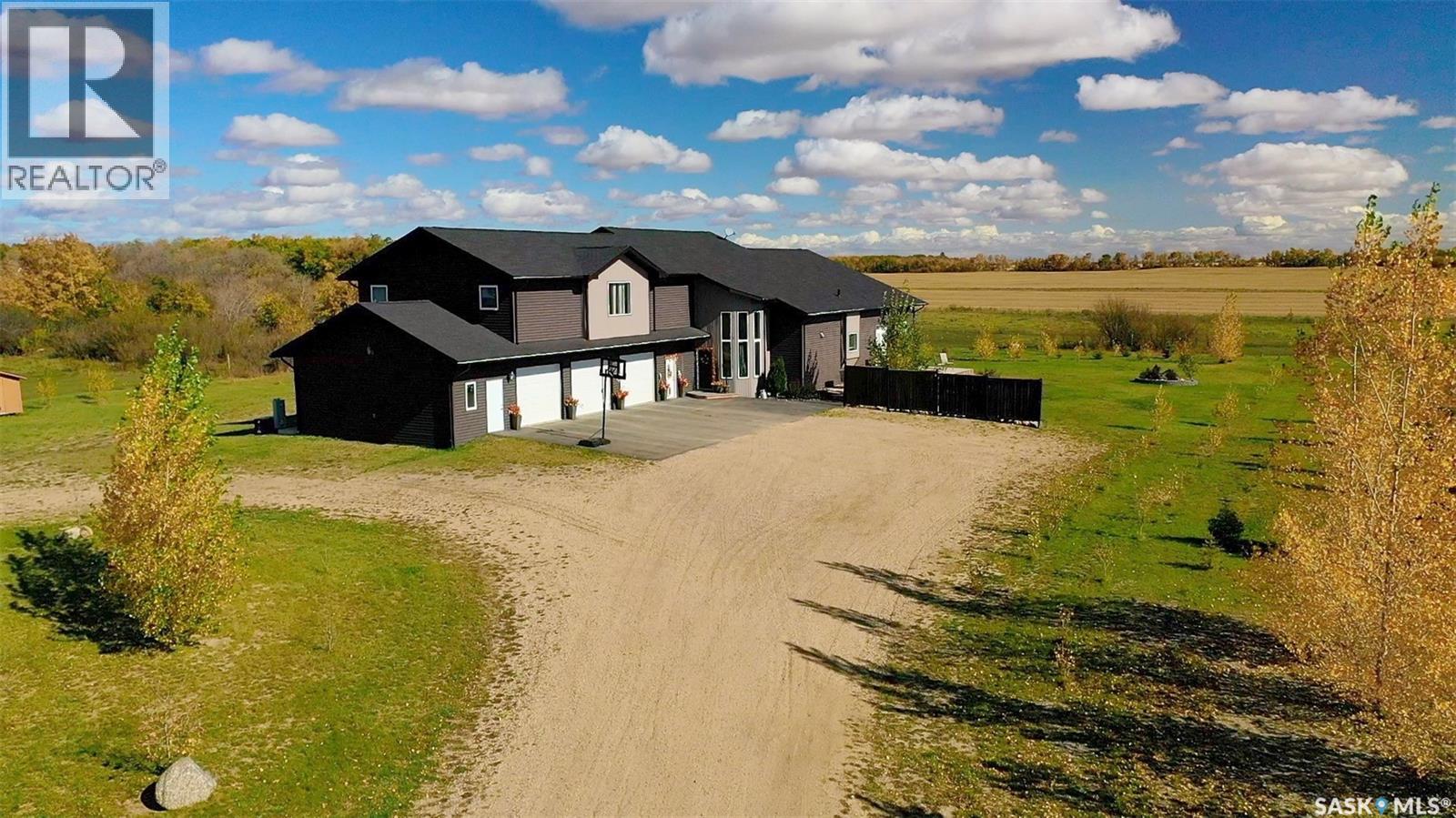 Wadena North Service Road Acreage, Wadena, Saskatchewan