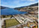 3550 Woodsdale Road Unit# 303, Lake Country, BC V4V 1Y9