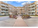 3550 Woodsdale Road Unit# 303, Lake Country, BC V4V 1Y9