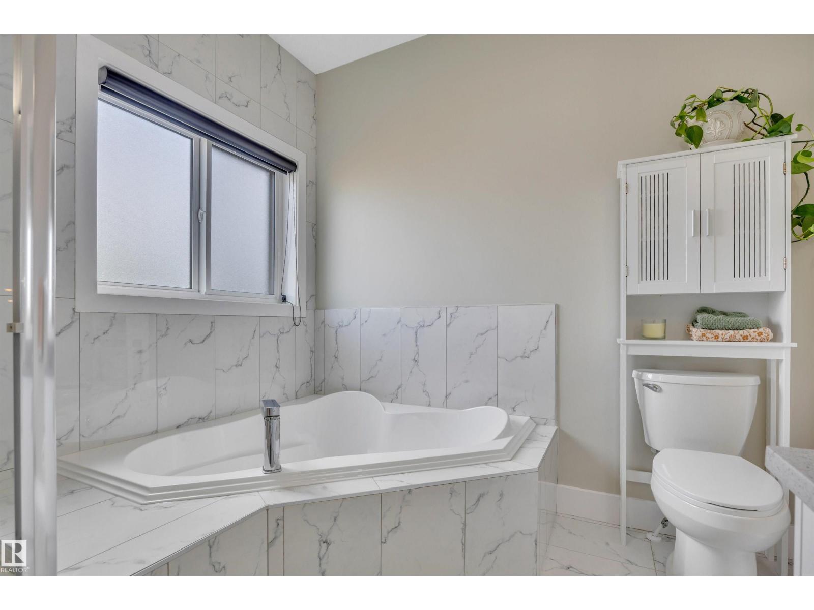 3808 45 Av, Beaumont, Alberta  T4X 2W9 - Photo 33 - E4494816